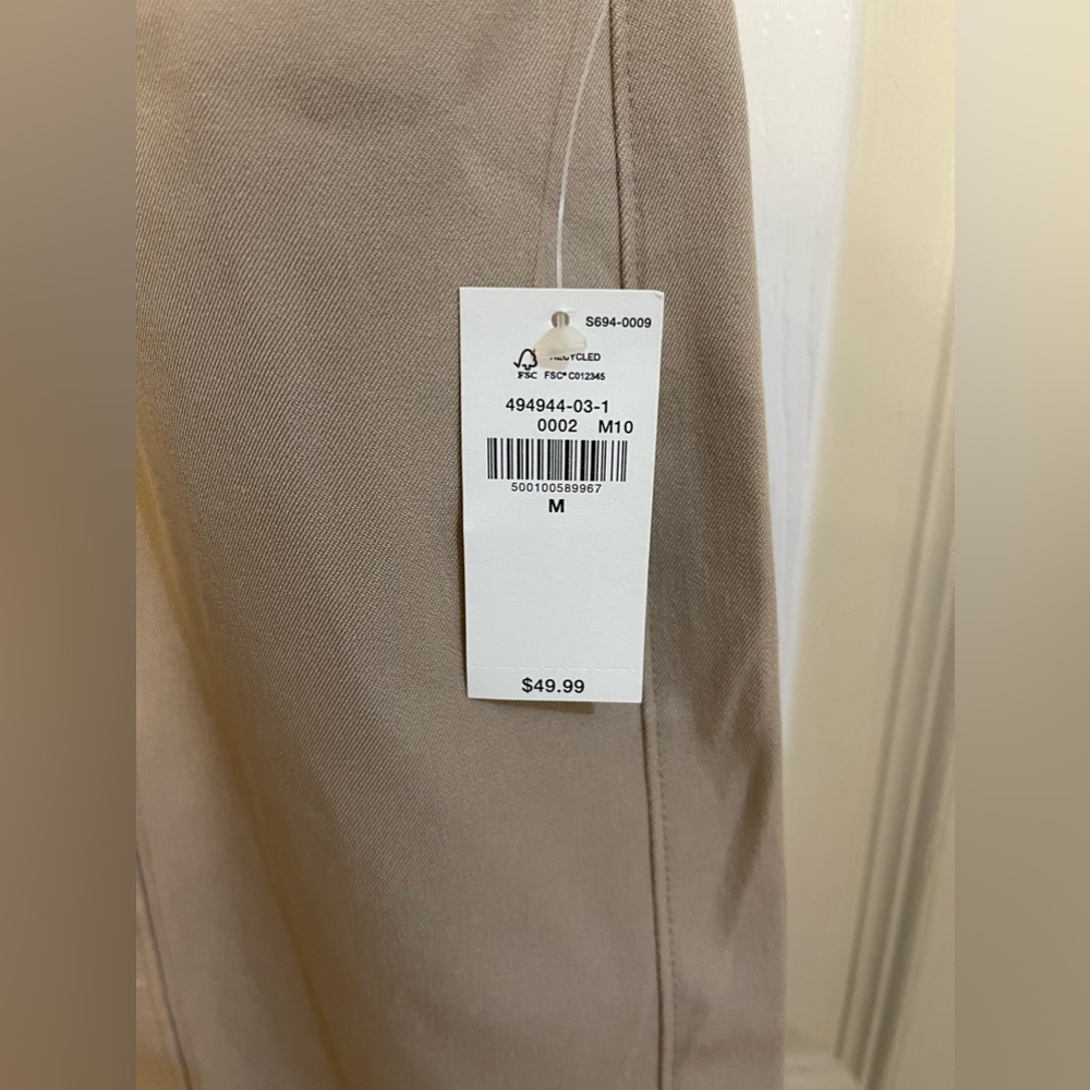 Old Navy Woman’s Wide Leg Pants - Picture 8 of 8